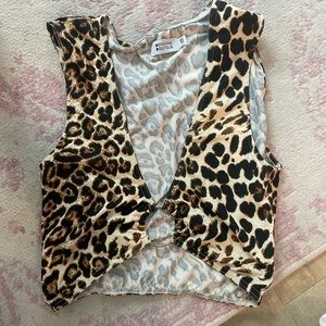 Beginning boutique cheetah print top